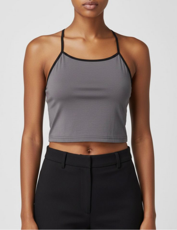 40 Crop Top Gris Estilo Sporty con Ribete Negro